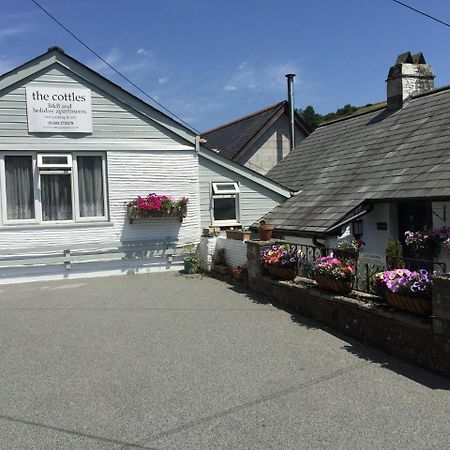 The Cottles B&B/Holiday Apartments Полперо Екстериор снимка
